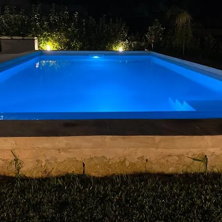 Lucia With Salt Pool *