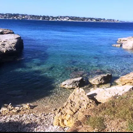 Σπίτι διακοπών Lucia With Salt Pool *