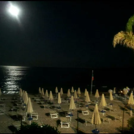 Σπίτι διακοπών Lucia With Salt Pool Fontane Bianche